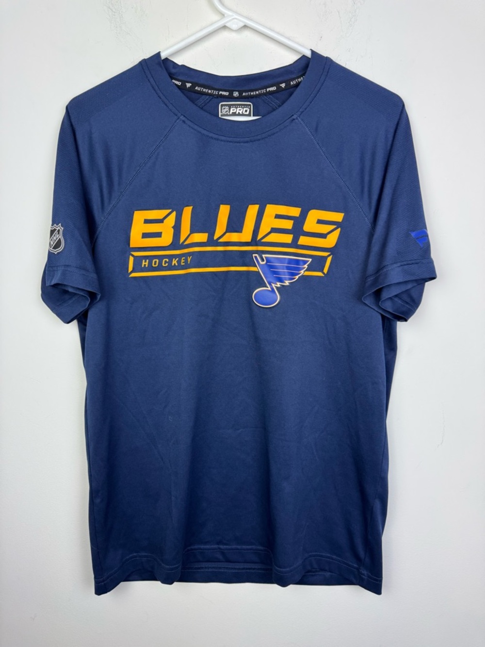 Fanatics Authentic Pro Navy St. Louis Blues NHL Short Sleeve Shirt Medium